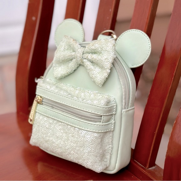 Disney Loungefly Minnie Mouse Sequin Wristlet - Mint Green Color - Picture 5 of 11